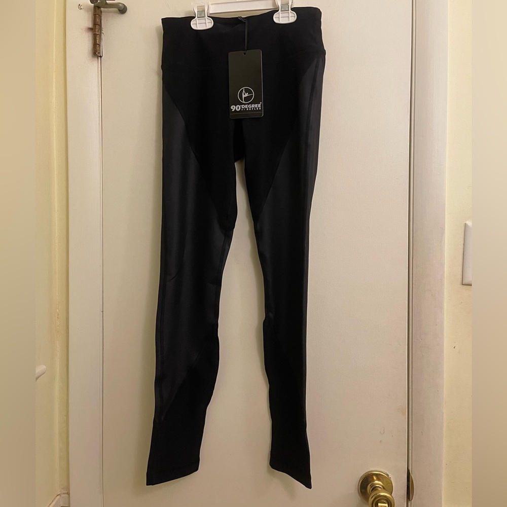 NWT 90 degrees by reflex colorblock black leggings